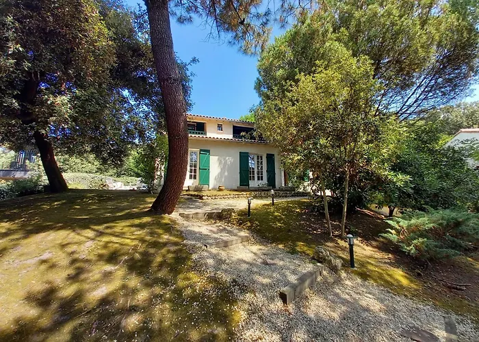 Palais Sur - Emplacement Ideal - Belle Maison - Du Platin וילה