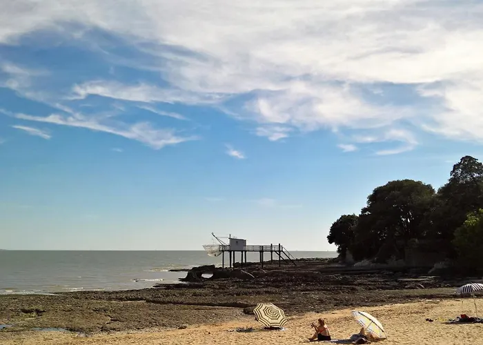 Palais Sur - Emplacement Ideal - Belle Maison - Du Platin * סן-פאלה-סור-מר